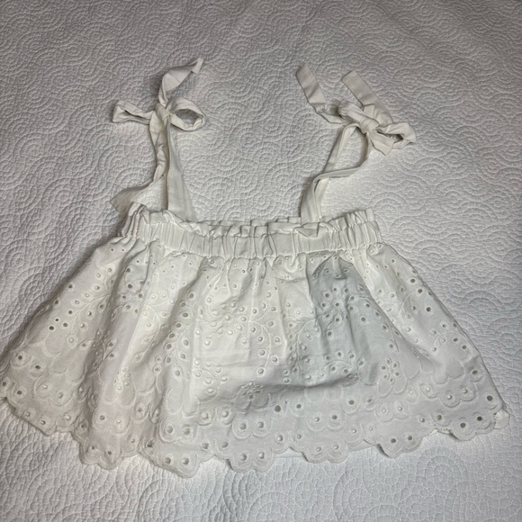 White Sleeveless Ruffled Crop Tank Top cotton - Picture 8 of 10